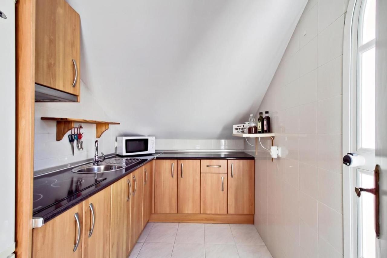 Atico Con Terraza Privada En Malaga Centro Apartamento Exterior foto